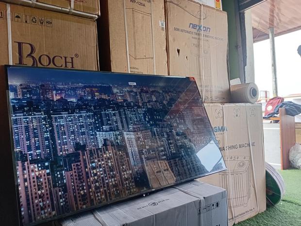 Houmous TCL Experience Perfection – 55-Inches Smart Led Tv · Photo 1