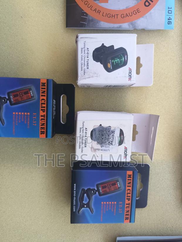 Strings, Bow, Bridge,Rosin, Pick, Capo,.Straps; Tuners,Pitch Pipe Etc · Photo 2
