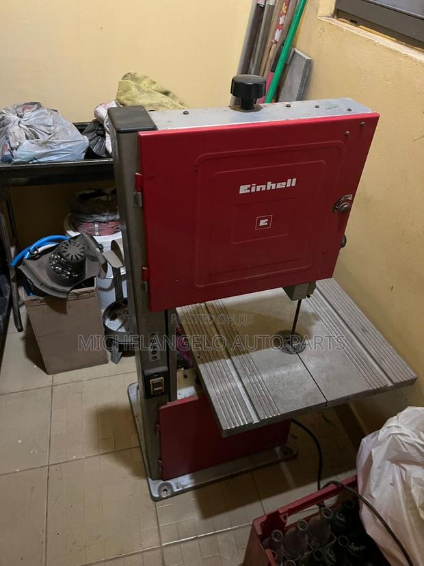 Cutting Machine · Photo 2
