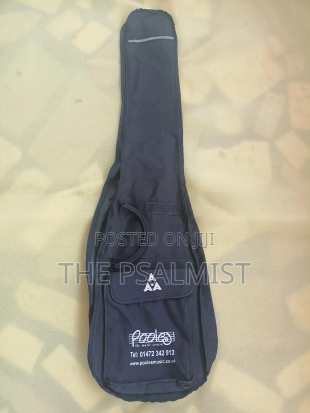 Bags Guitars Acoustic Lead Bass and Keyboard Bags · Photo 6