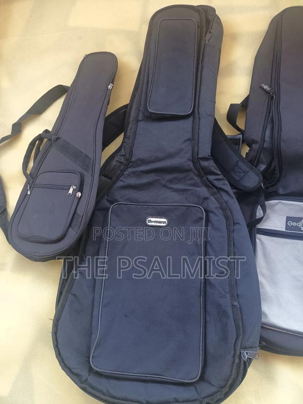 Bags Guitars Acoustic Lead Bass and Keyboard Bags · Photo 8
