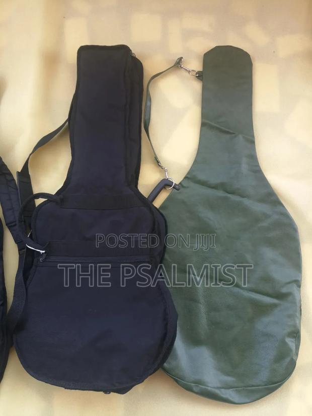 Bags Guitars Acoustic Lead Bass and Keyboard Bags · Photo 5