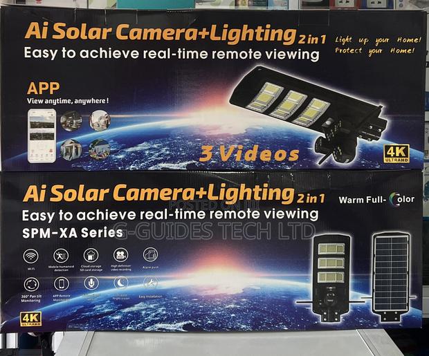 Ultra 4g Ai Solar PTZ Camera Triple-Lens With Streetlights · Photo 1