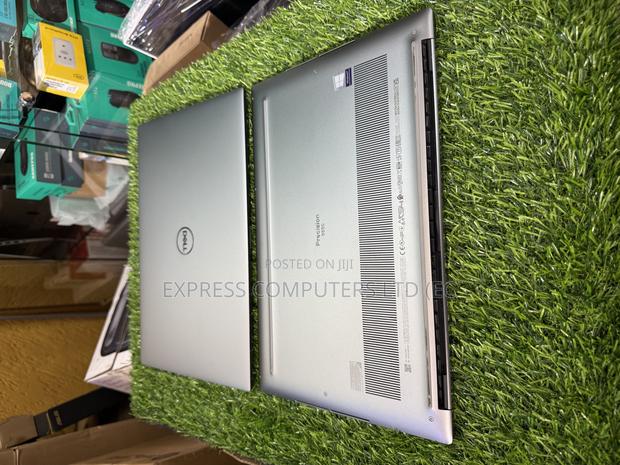 Laptop Dell Precision 5550 32GB Intel Core I7 SSD 512GB · Photo 6