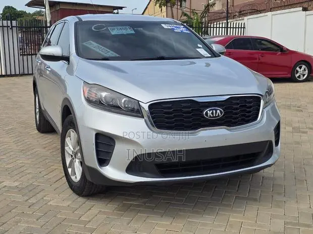 Kia Sorento 2.4L LX AWD 2019 Silver · Photo 1
