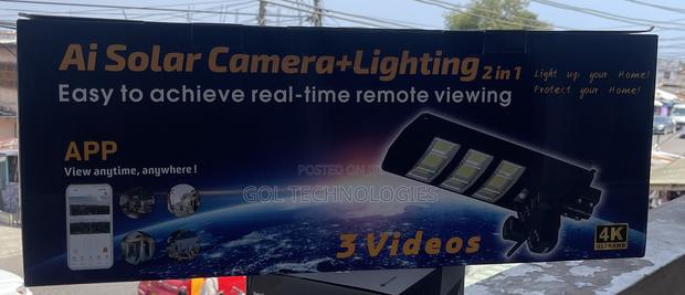 Solar Camera 4g 3 Lens Street Light 450w · Photo 2