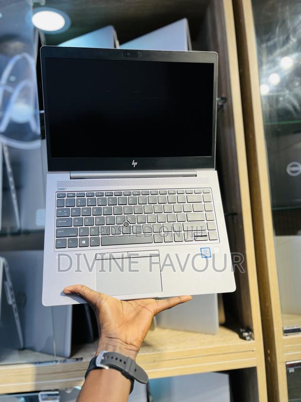 Laptop HP ZBook 14u G5 16GB Intel Core I5 SSD 512GB · Photo 2