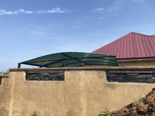 All Green Black Car Tent · Photo 3