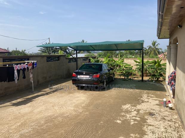 All Green Black Car Tent · Photo 6