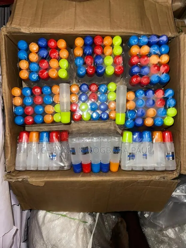 Panda Glue 720pcs · Photo 1