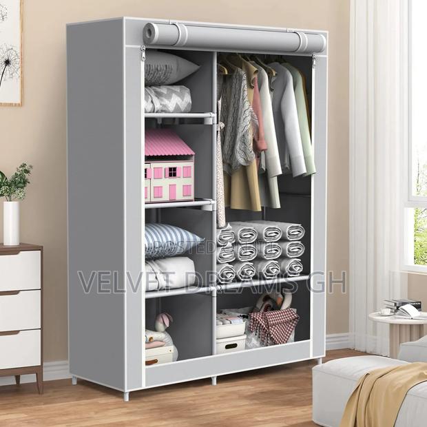 Foldable Wardrobe · Photo 3
