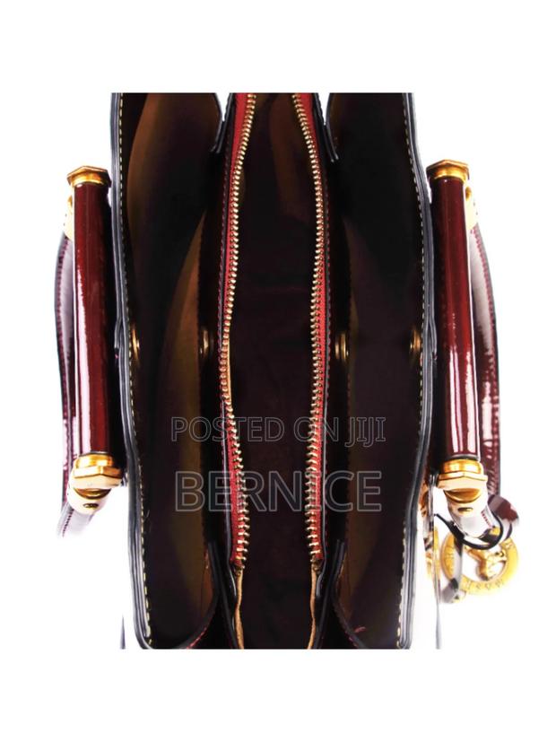 Masa Luxury Handbag – Bold Stylish Design · Photo 3
