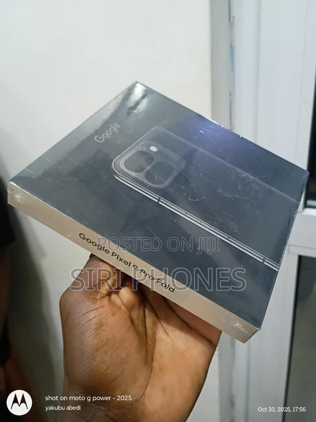 New Google Pixel 9 Pro Fold 256 GB Black · Photo 1
