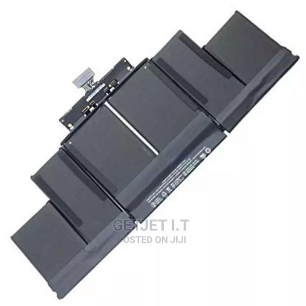 All Macbook Pro Batteries Available And Delivery · Photo 1