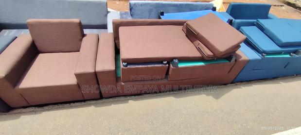 L Shaped Sofa With Center Table · Photo 7