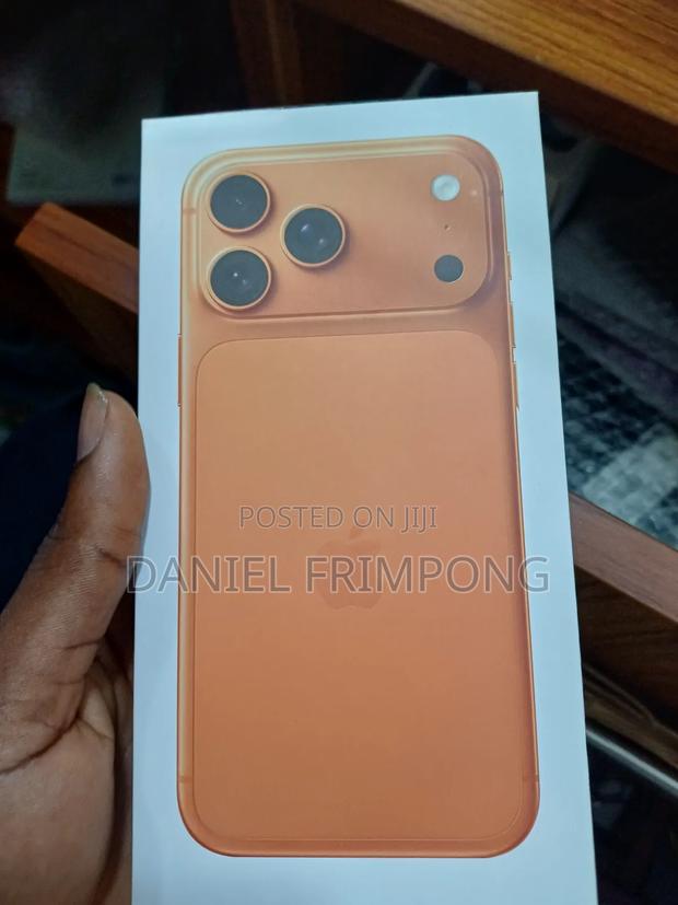 New Apple iPhone XR 128 GB Orange · Photo 1