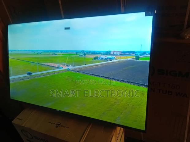 TCL 55inches Smart-Tv a Smart-Tv Choice for Any Room · Photo 2