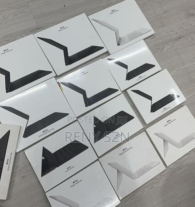 Magic Keyboard 10.9 Inch · Photo 1