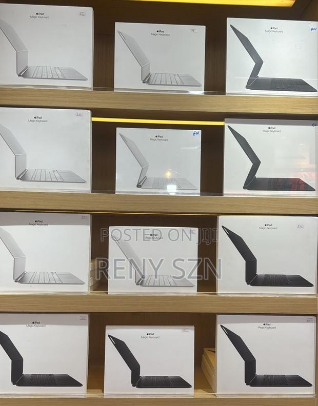 Magic Keyboard 10.9 Inch · Photo 2