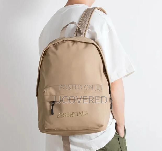 High Quality Waterproof Leather Backpacks · Photo 2