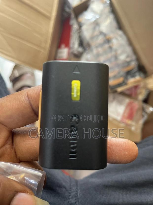 Canon E6nh Battery · Photo 2