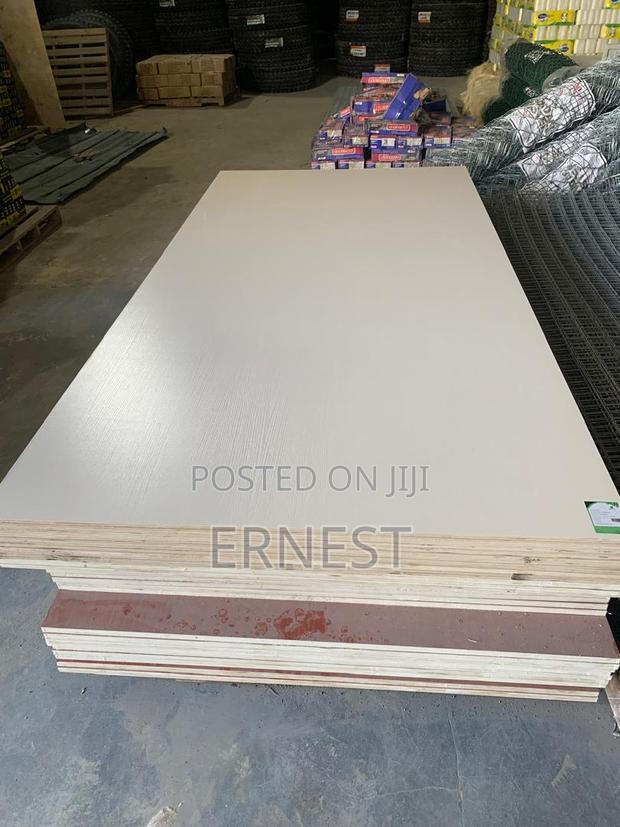 Laminated Marineplywood · Photo 2