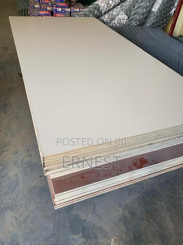 Laminated Marineplywood · Photo 3