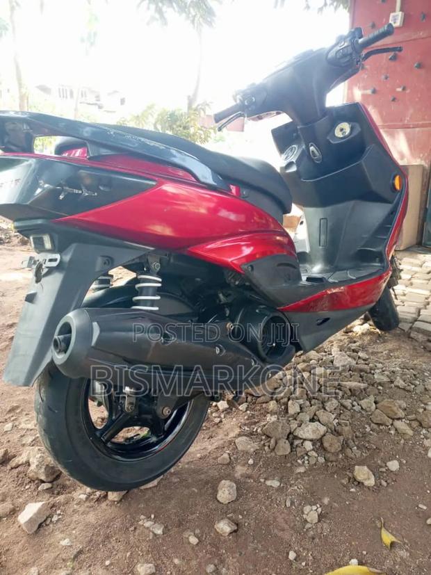 Yamaha NMAX 155 2020 Red · Photo 2