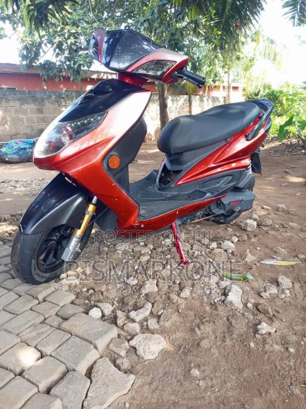 Yamaha NMAX 155 2020 Red · Photo 5