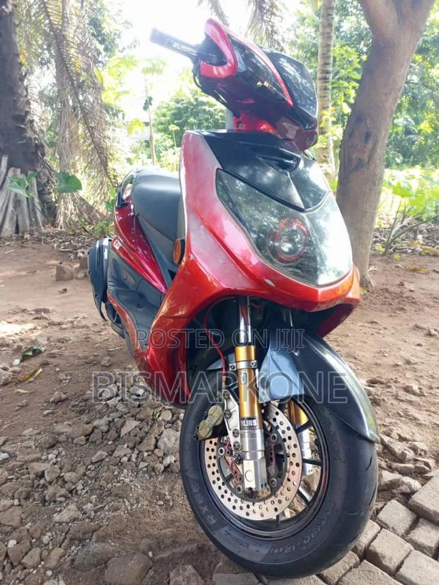 Yamaha NMAX 155 2020 Red · Photo 1