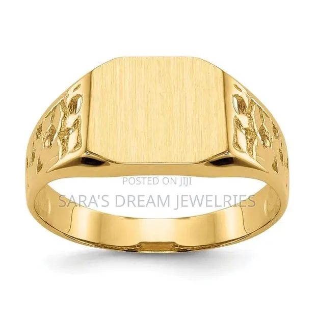 Solid Fashion Gold Rings · Photo 1