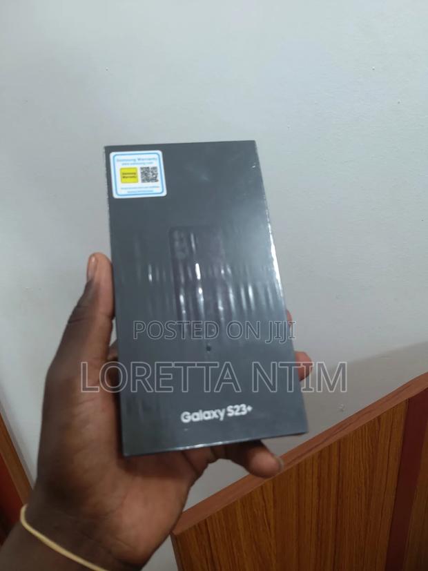 New Samsung Galaxy S23+ 256 GB Black · Photo 3
