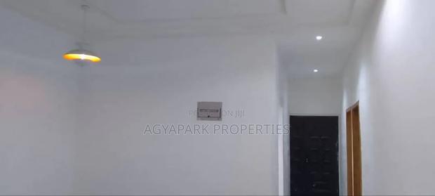 4bdrm House in Kotaku Estate, Ga West Municipal for sale · Photo 5
