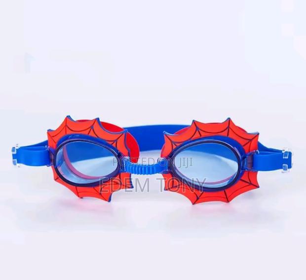 Spiderman Swimming Goggles for Kids · Photo 6
