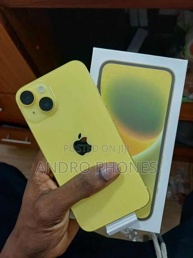 New Apple iPhone 14 128 GB Yellow · Photo 2