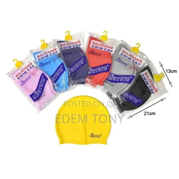 Sainteve Silicone Swimming Cap · Photo 1