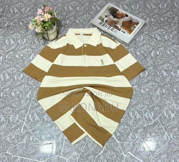 Quality Polo Top · Photo 2