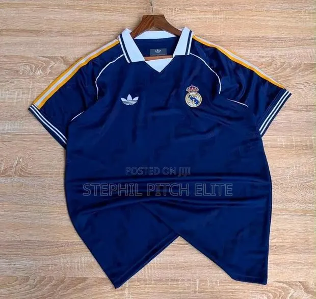 Real Madrid Polo Jersey · Photo 1