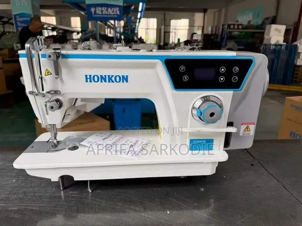 Sewing Machine · Photo 1