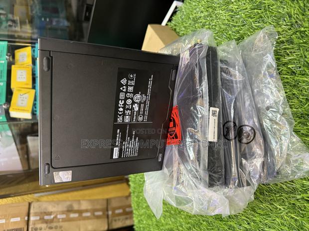 New Lenovo ThinkCentre M710 Tiny 16GB Intel Core i7 SSD 512GB · Photo 8