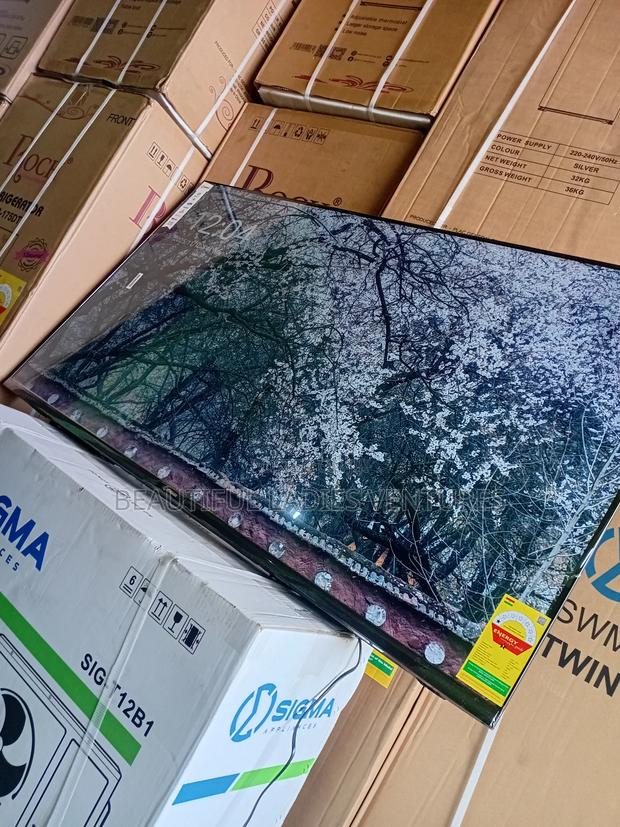 Stylish 55-Inch Smart Led Tv Perfect for Home Cinema and Gaming Lovers · Photo 1