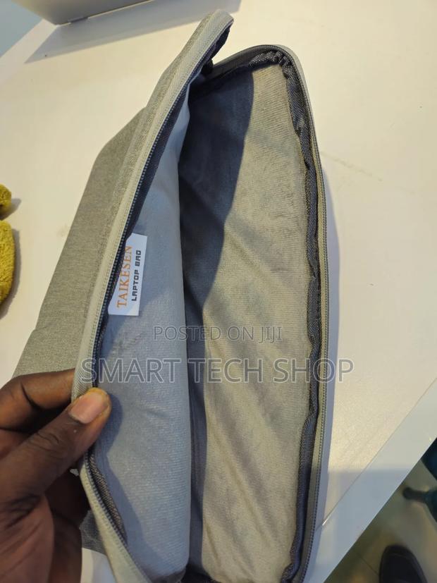 Macbook Laptop Bag Sleeve Extra Pocket Premium Protection Water Proof · Photo 4