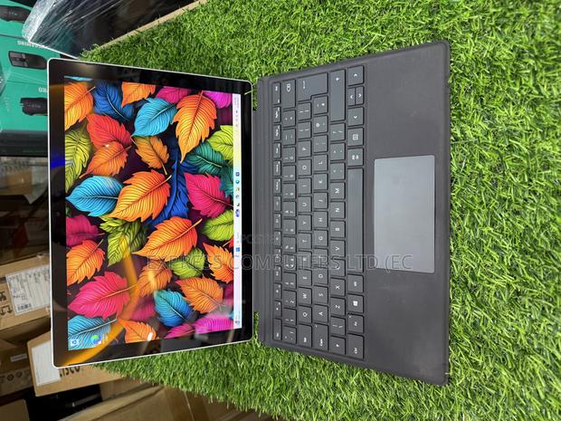 Laptop Microsoft Surface Pro 7+ 8GB Intel Core I5 SSD 256GB · Photo 7