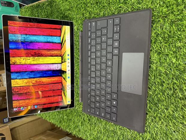 Laptop Microsoft Surface Pro 7+ 8GB Intel Core I5 SSD 256GB · Photo 8