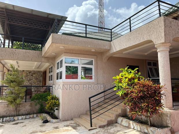 4bdrm House in Franko Properties, Aburi for sale · Photo 2