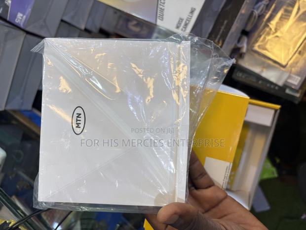 Mtn Universal Router · Photo 2