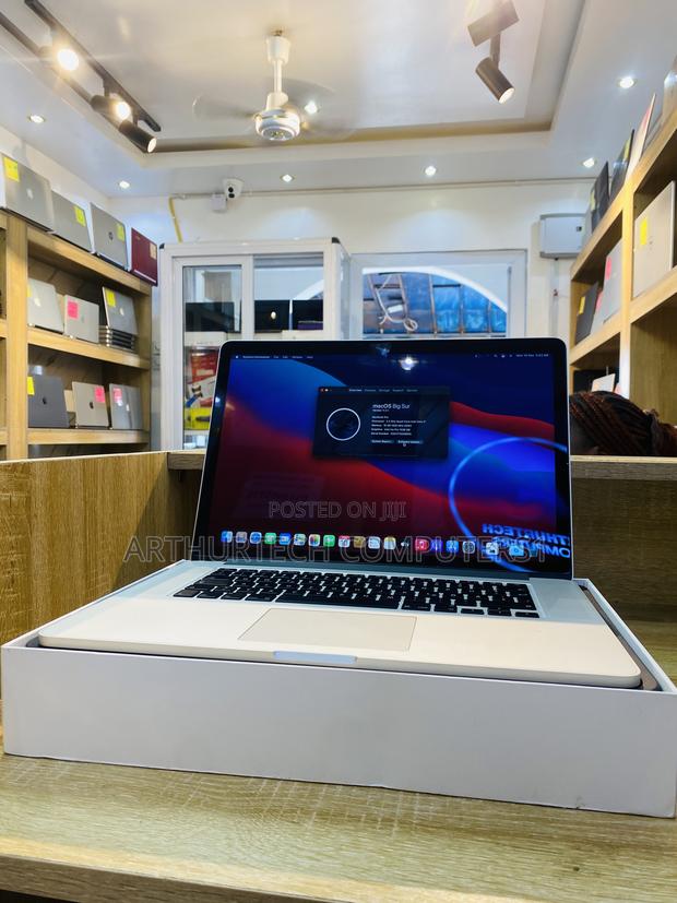 New Laptop Apple MacBook Pro 2015 16GB Intel Core I7 SSD 256GB · Photo 1