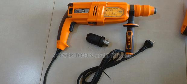 Rotary Hammer 800w With Chuck System · Photo 1