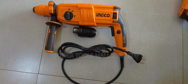 Rotary Hammer 800w With Chuck System · Photo 2