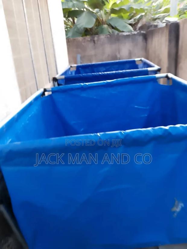 Portable Tarpaulin Fish Pond · Photo 3
